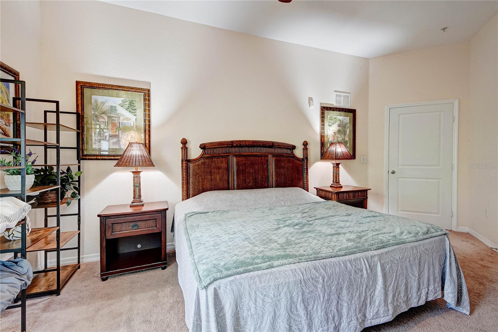 Image 15 of 28 For 9055 Treasure Trove Lane 407