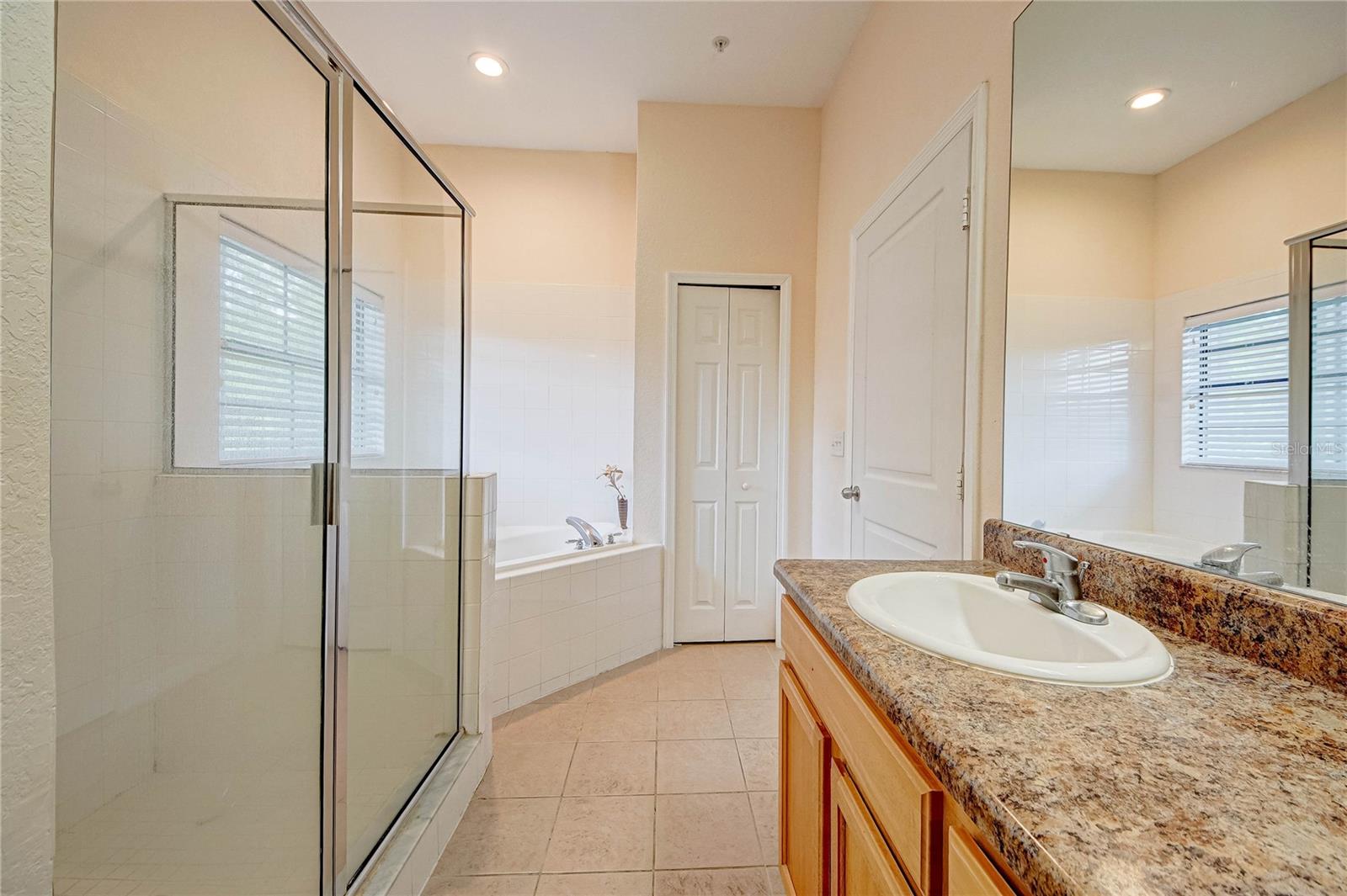 Image 18 of 28 For 9055 Treasure Trove Lane 407