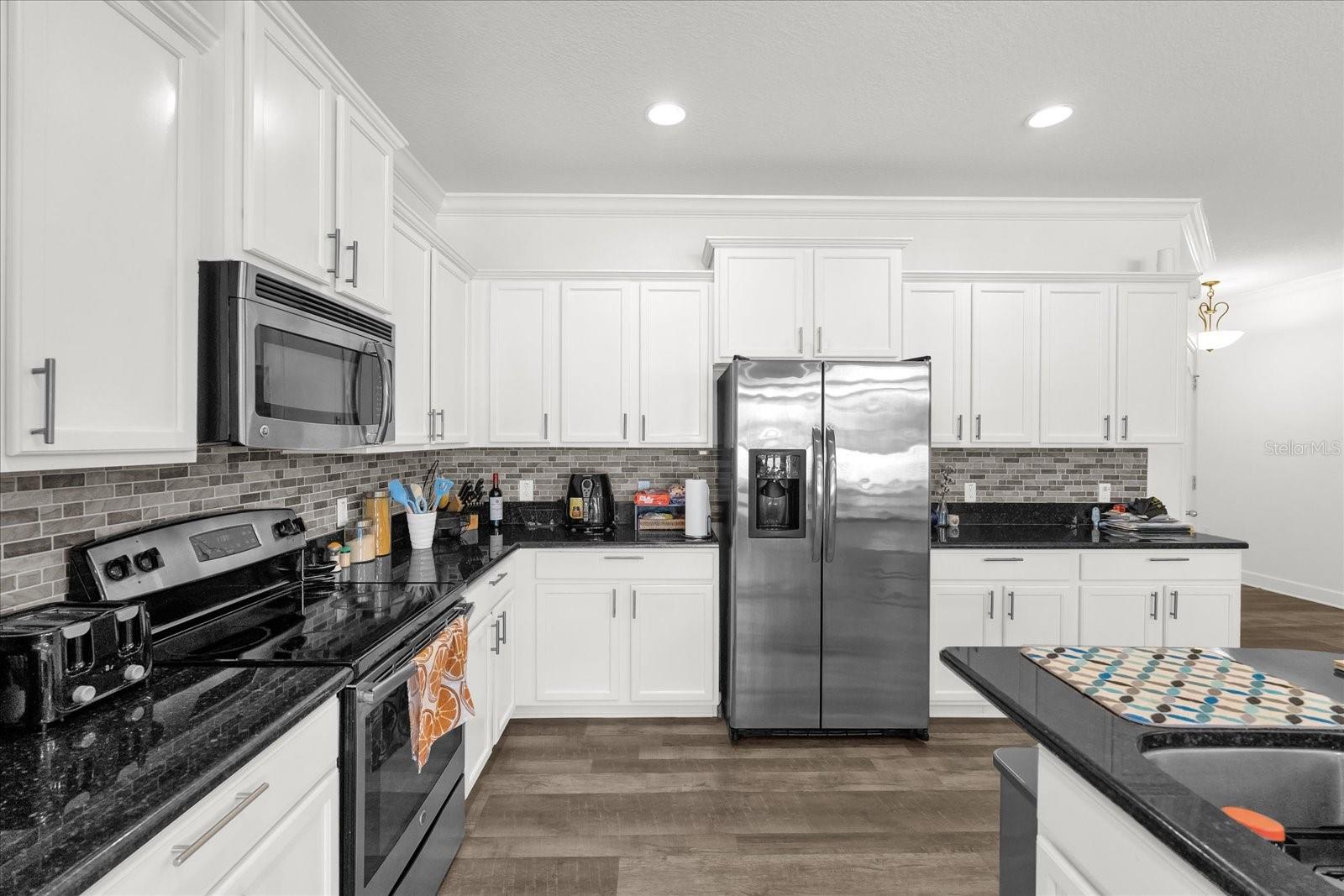 Image 9 of 29 For 1608 Mohegan Boulevard