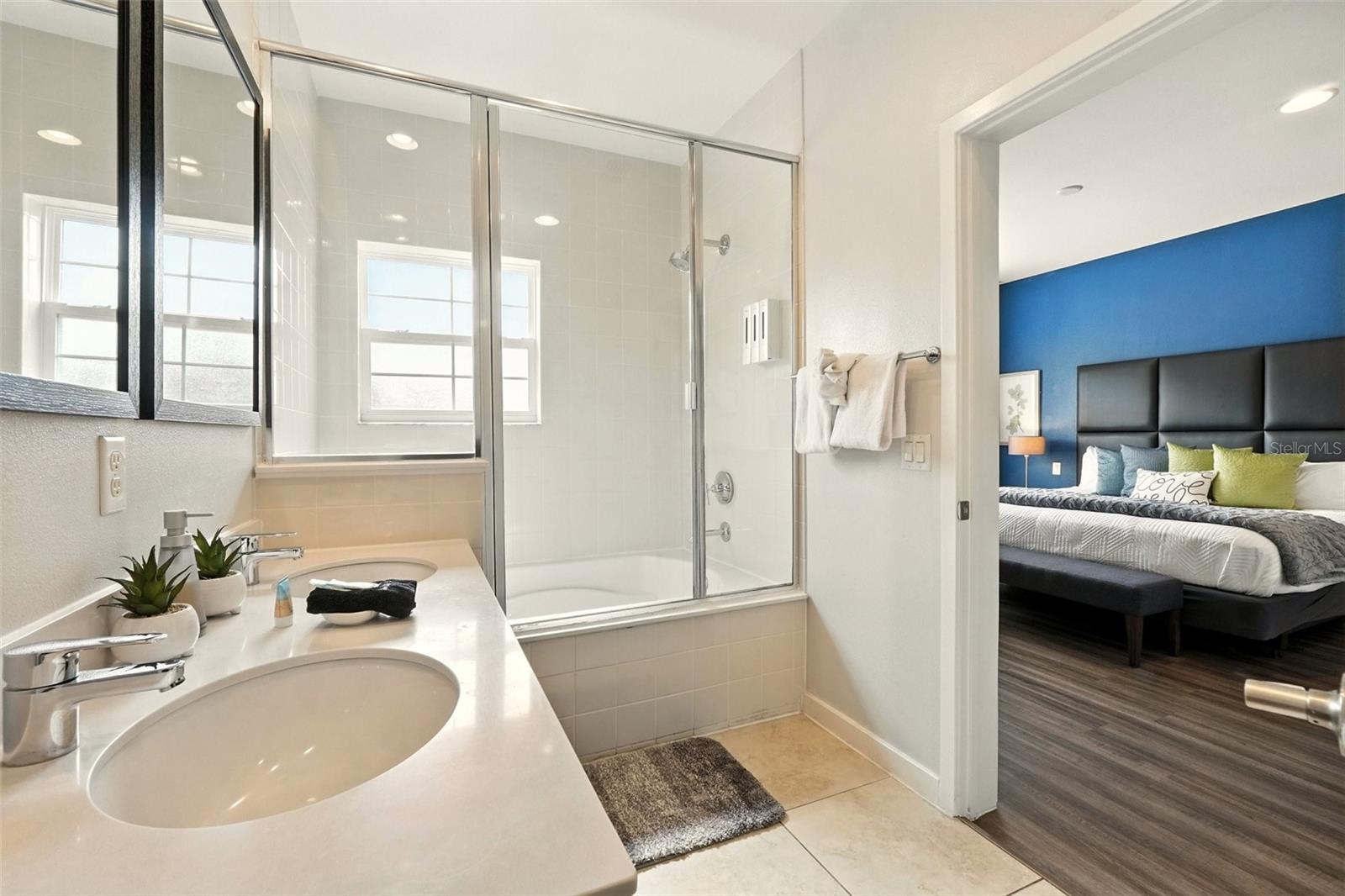 Image 19 of 28 For 2617 Bugatti Court