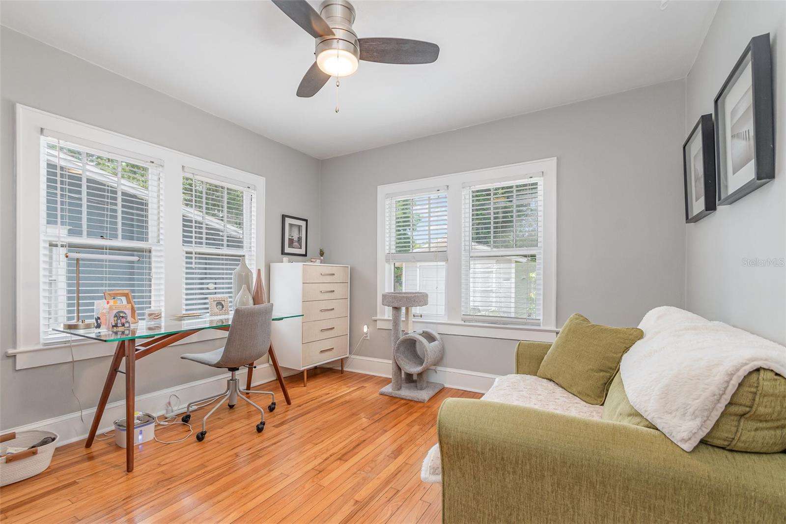 Image 18 of 29 For 914 Shine Avenue
