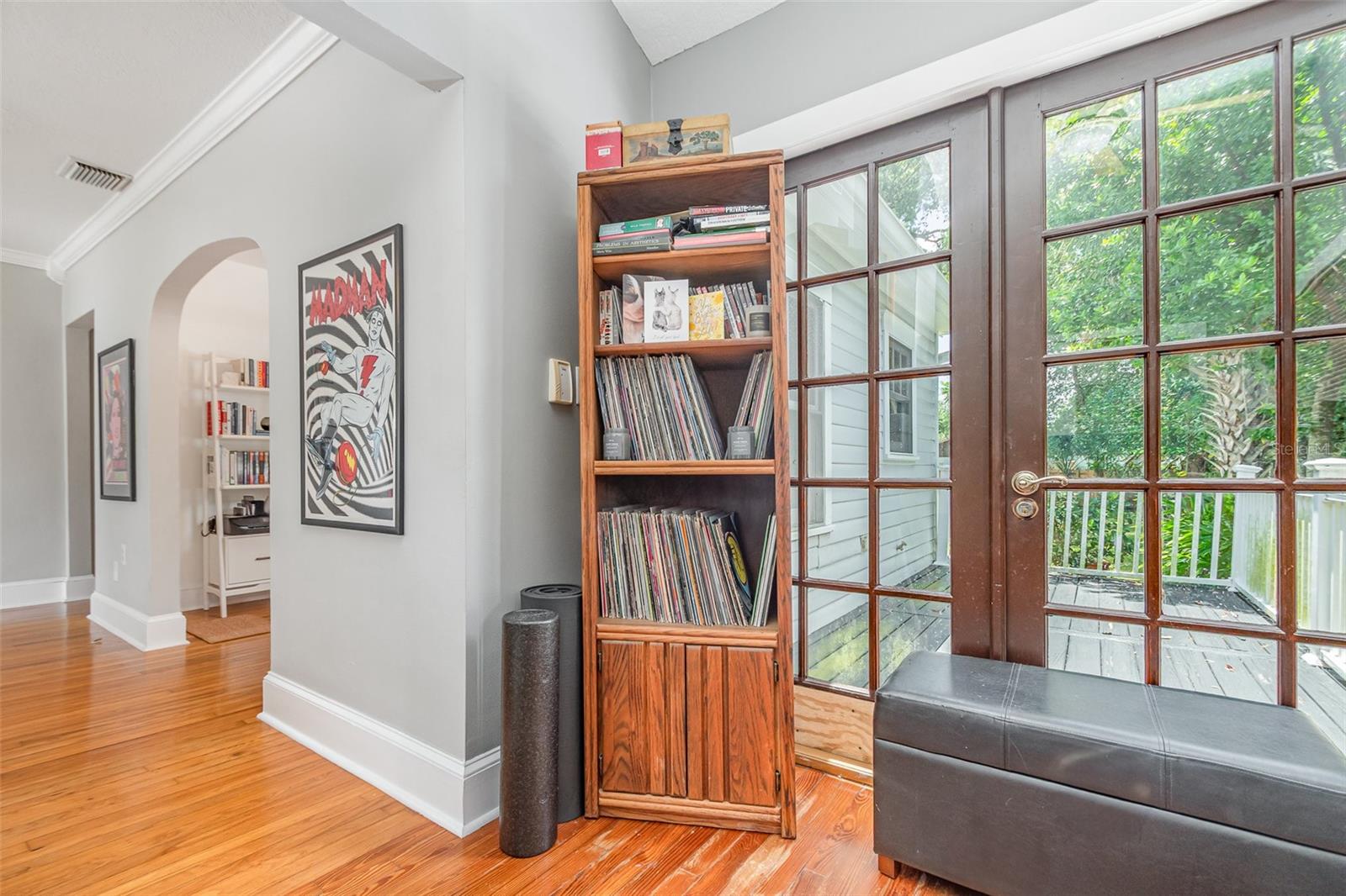 Image 5 of 29 For 914 Shine Avenue