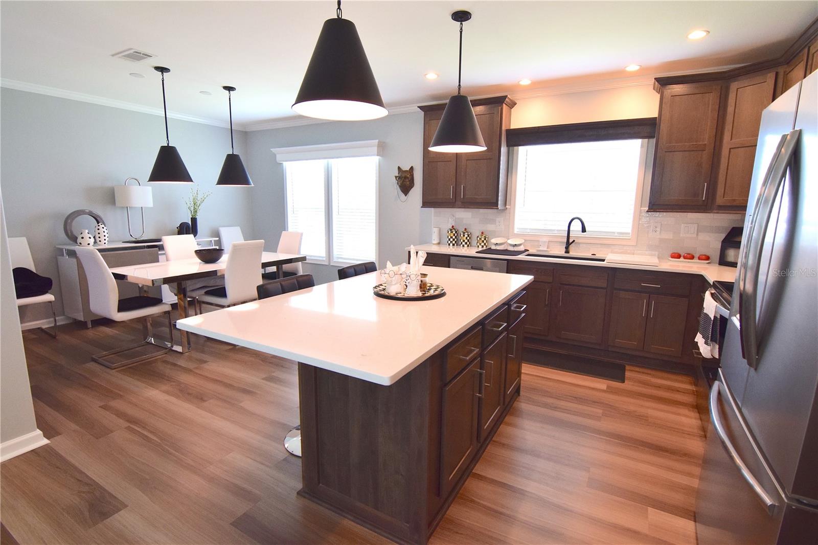 Image 7 of 19 For 4063 Madre Drive