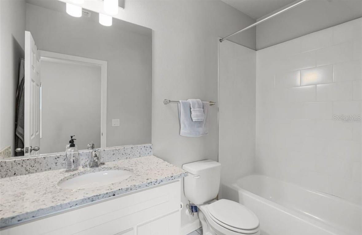 Image 17 of 23 For 9203 Bella Terraza Way