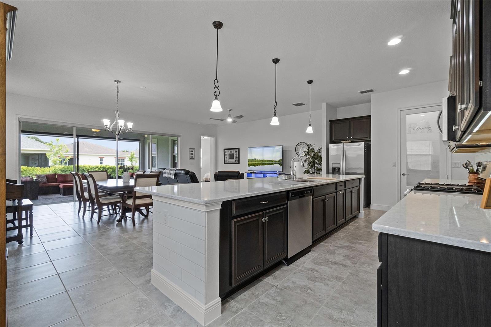 Image 10 of 31 For 5013 Fountainwood Drive