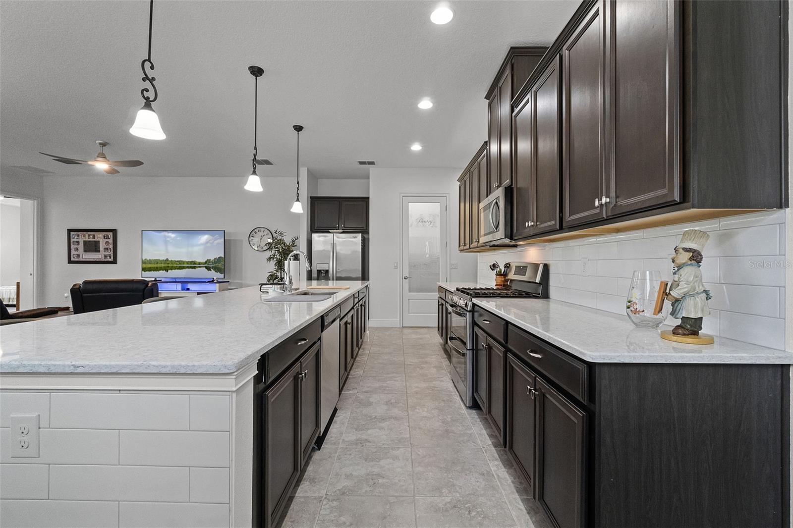 Image 9 of 31 For 5013 Fountainwood Drive