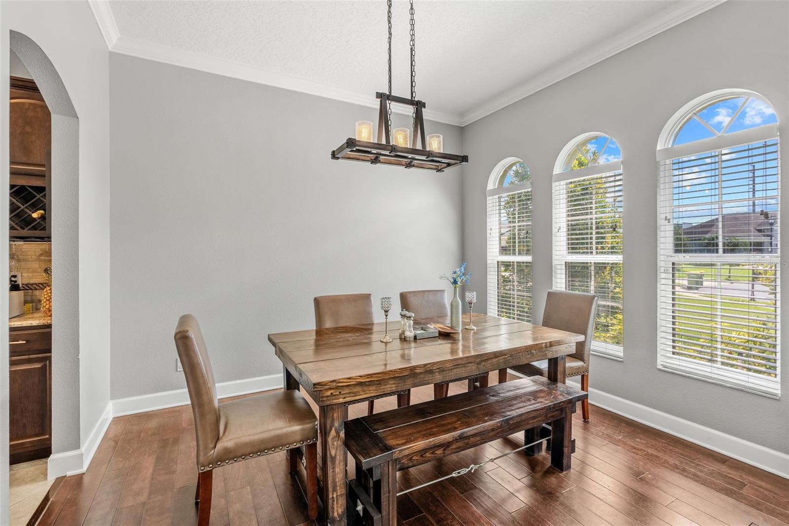 Image 10 of 52 For 4323 Kezar Court