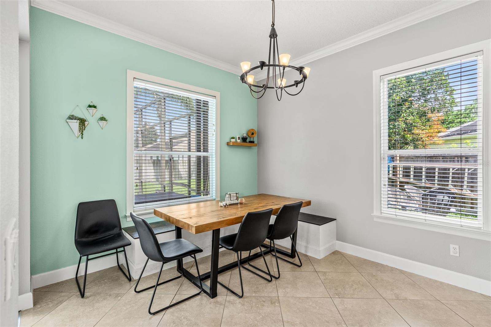 Image 17 of 52 For 4323 Kezar Court