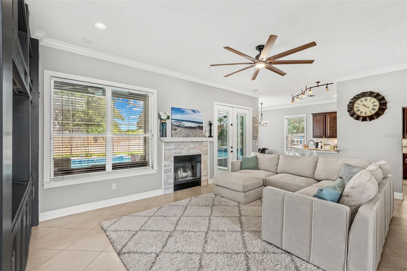 Image 19 of 52 For 4323 Kezar Court