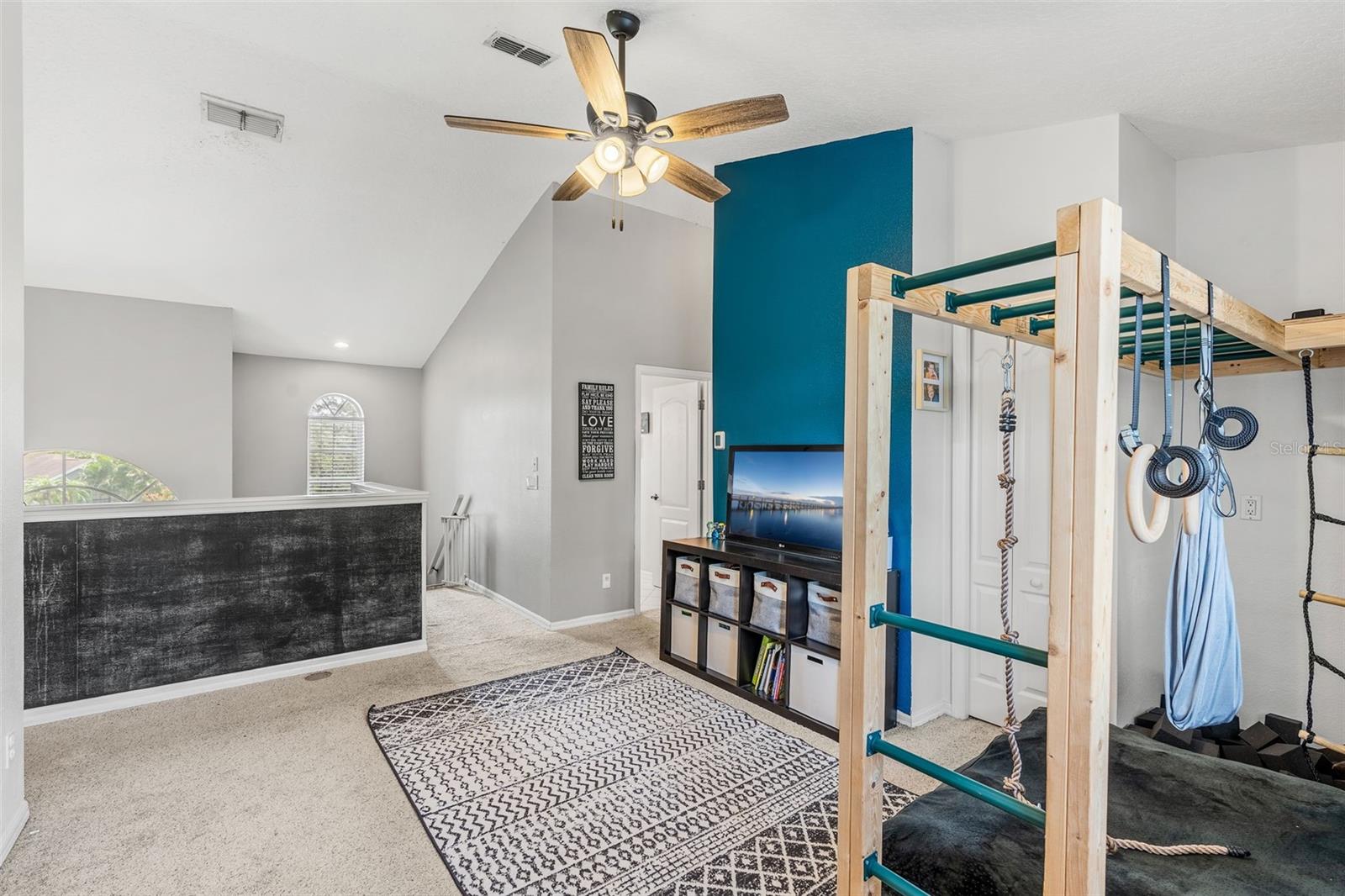 Image 29 of 52 For 4323 Kezar Court