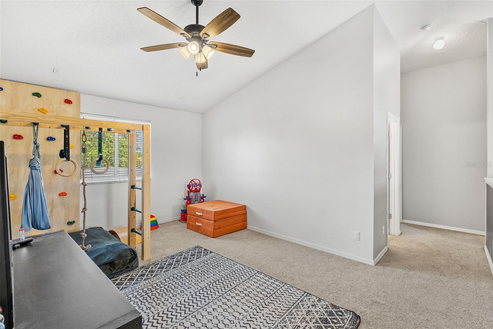 Image 30 of 52 For 4323 Kezar Court