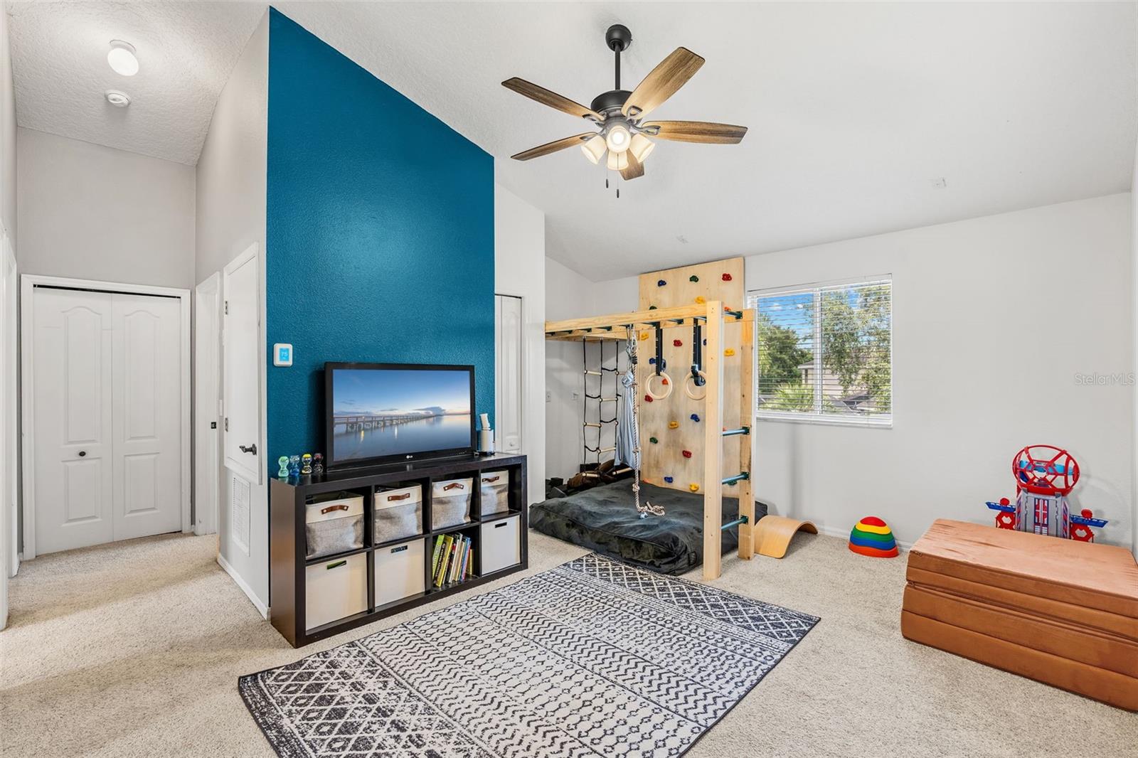 Image 5 of 52 For 4323 Kezar Court
