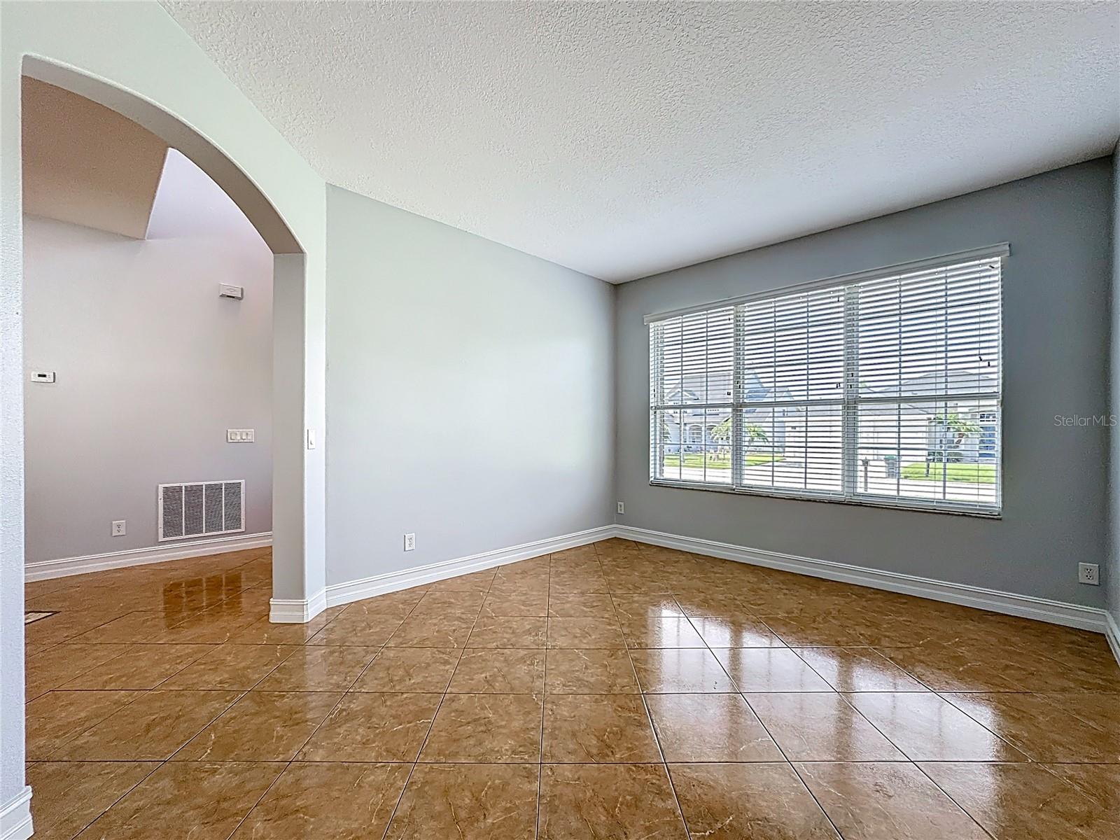 Image 13 of 86 For 229 Largovista Drive