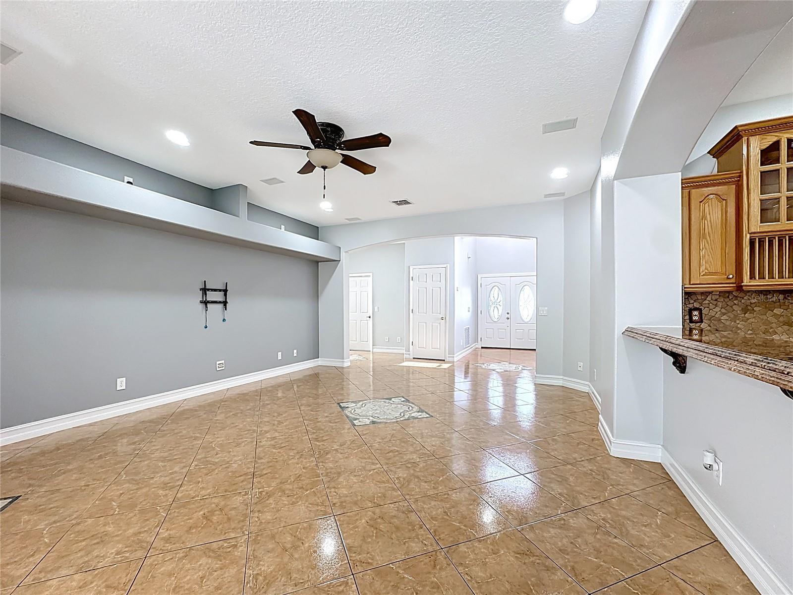 Image 26 of 86 For 229 Largovista Drive
