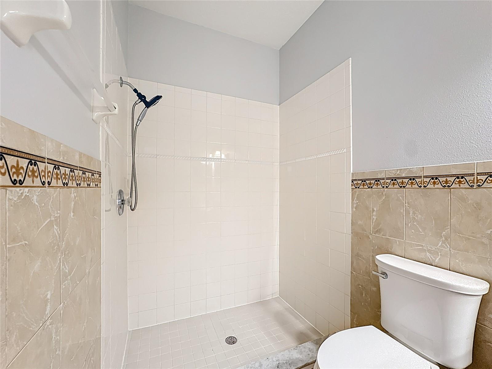 Image 35 of 86 For 229 Largovista Drive