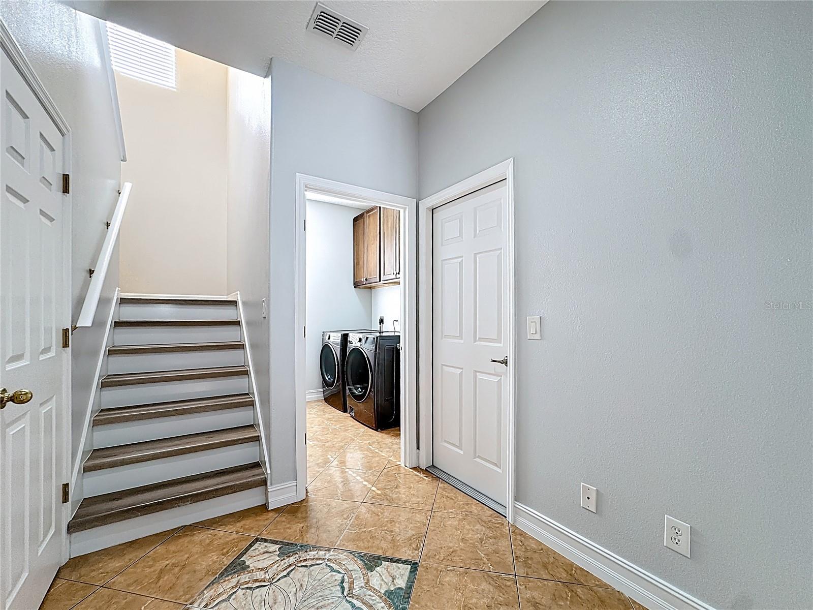 Image 37 of 86 For 229 Largovista Drive