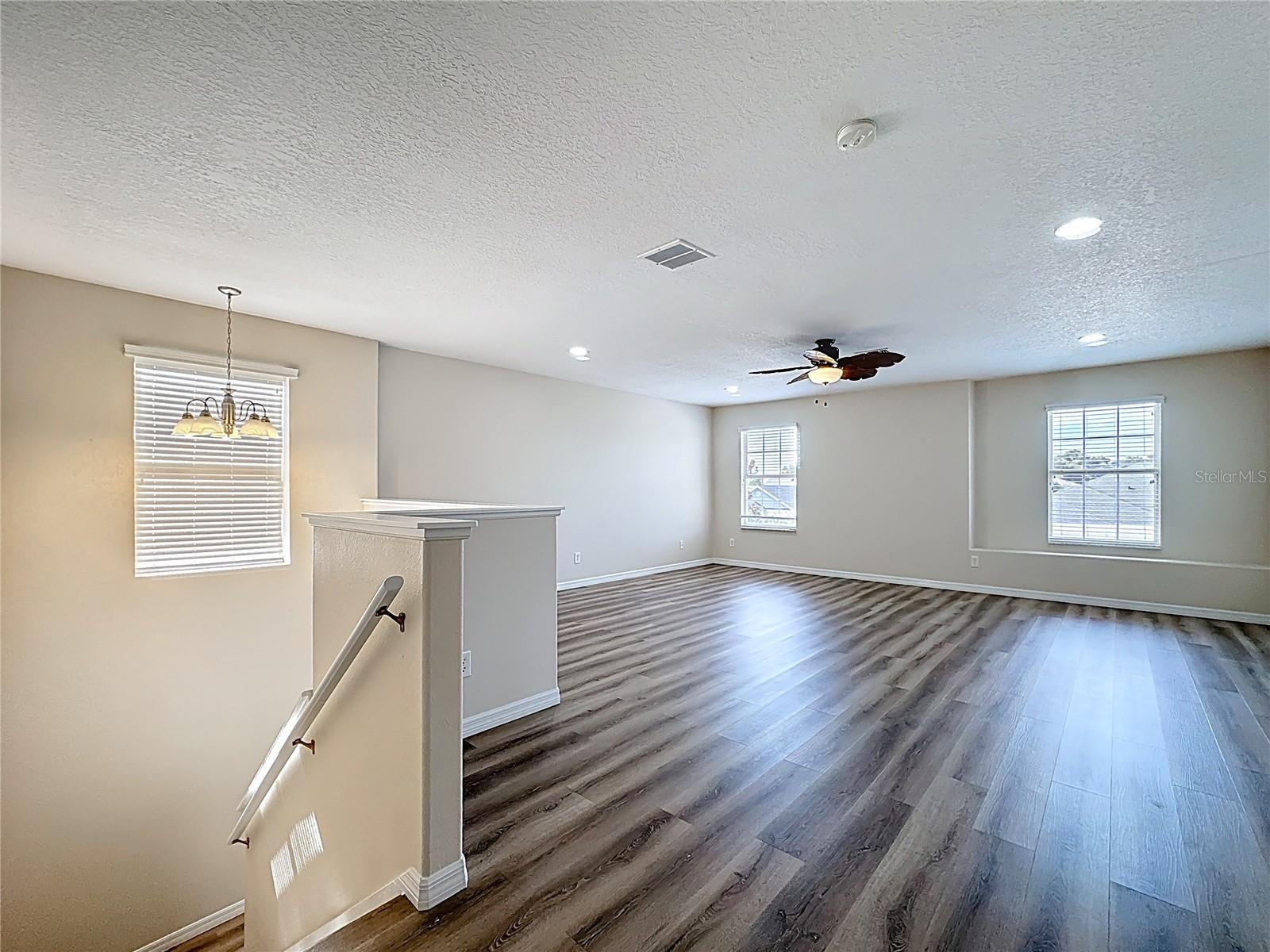 Image 39 of 86 For 229 Largovista Drive
