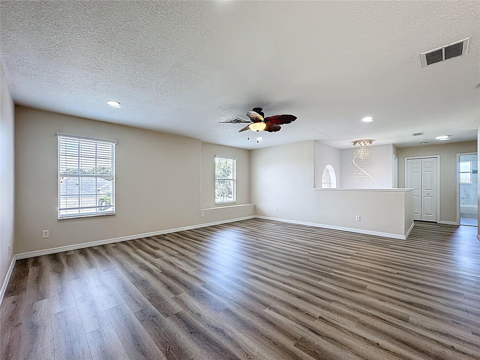 Image 42 of 86 For 229 Largovista Drive