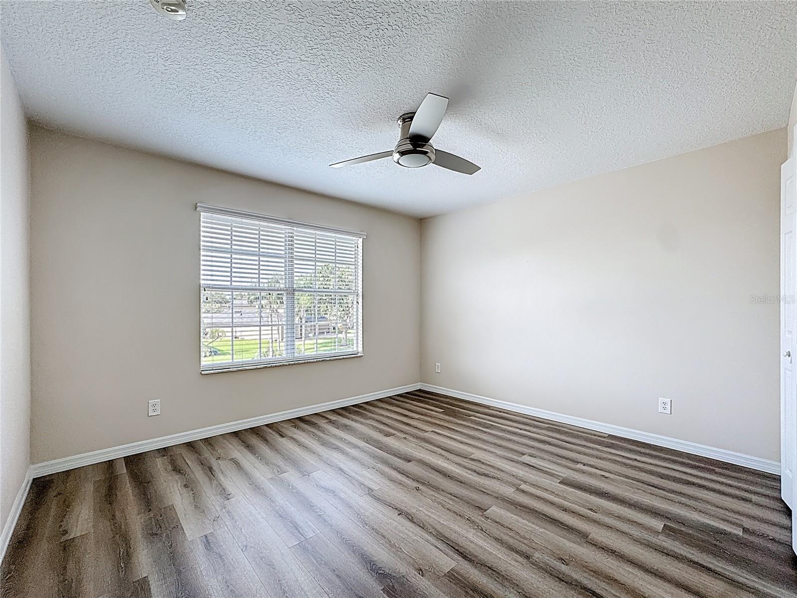 Image 46 of 86 For 229 Largovista Drive