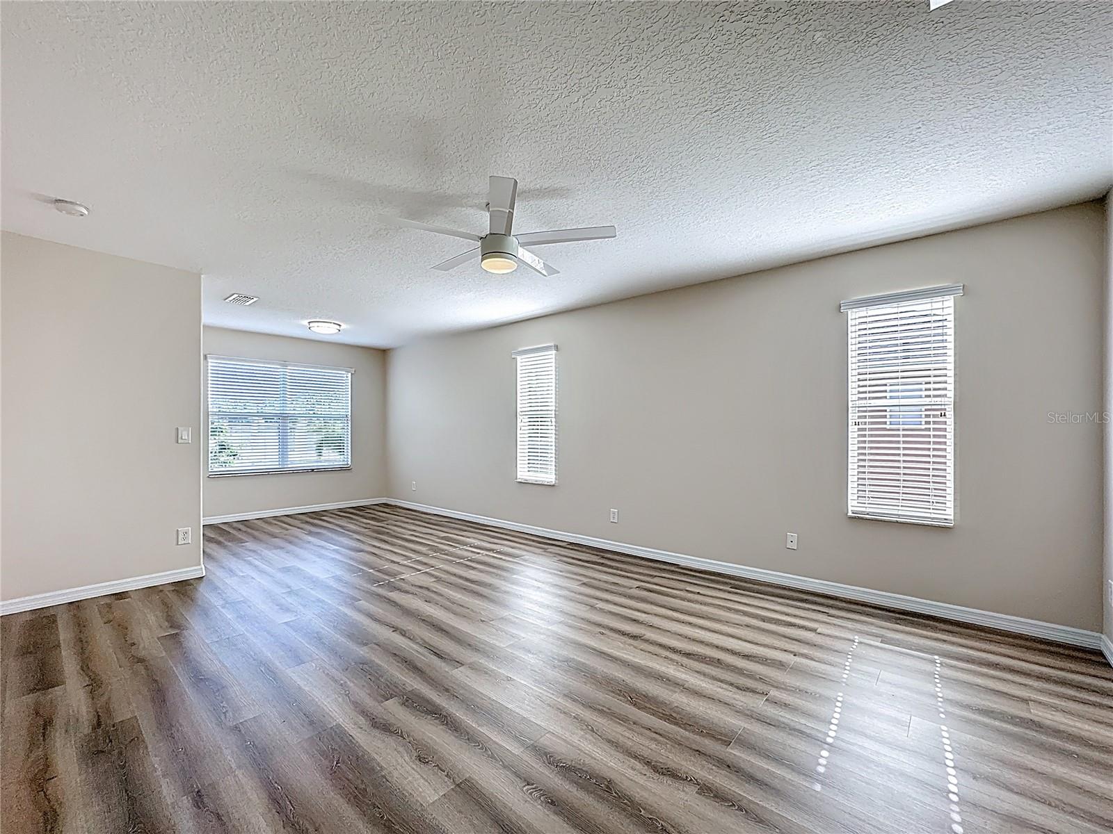 Image 62 of 86 For 229 Largovista Drive