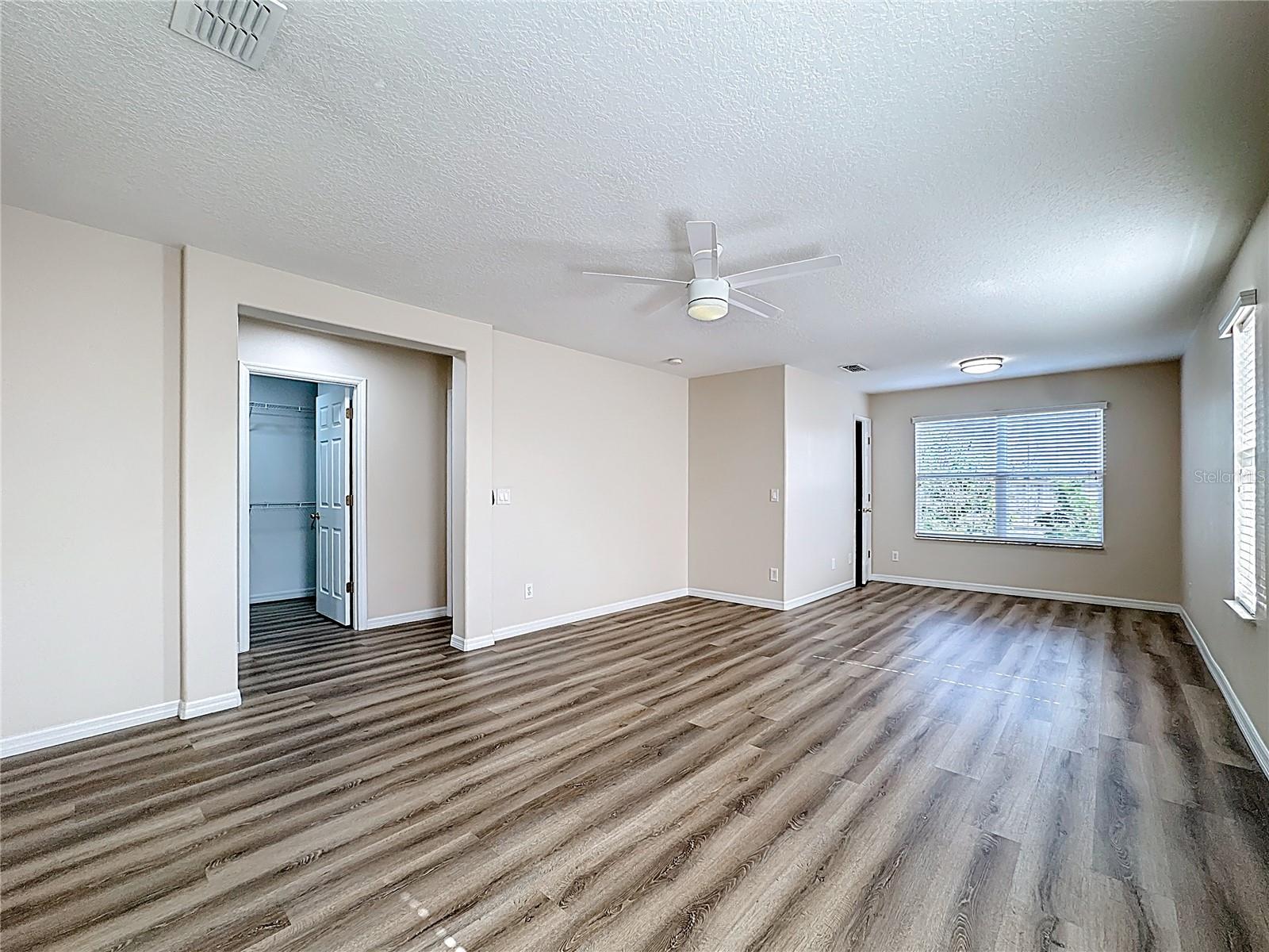Image 63 of 86 For 229 Largovista Drive