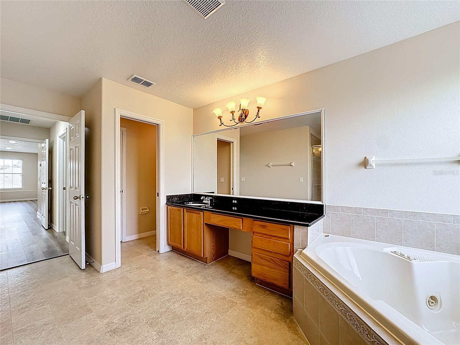 Image 72 of 86 For 229 Largovista Drive