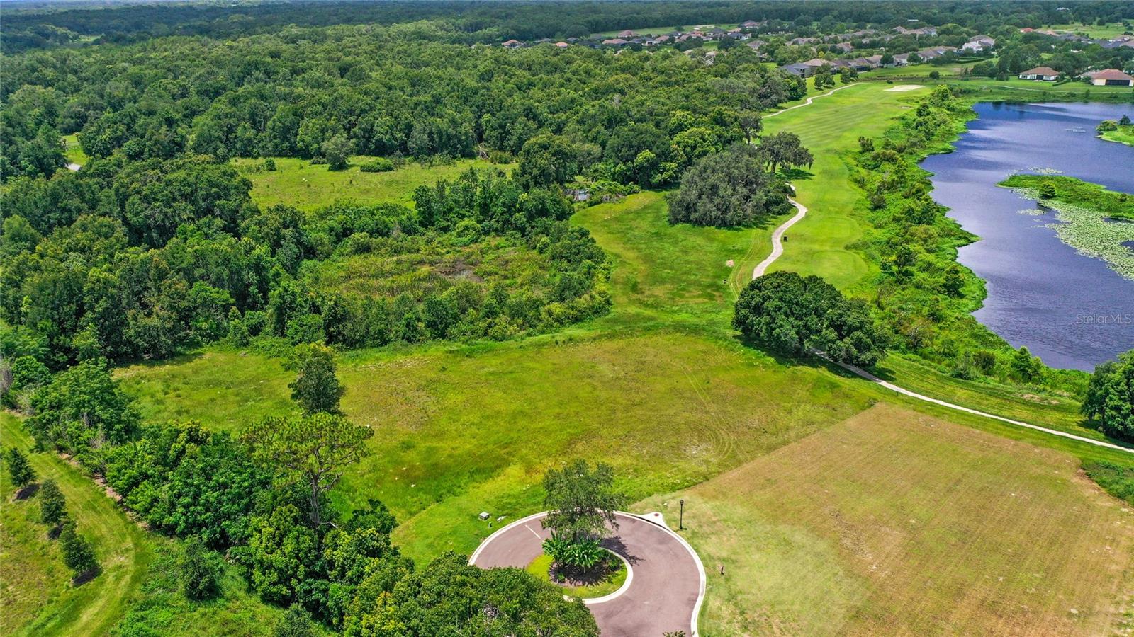 Image 7 of 18 For 26112 Estates Ridge Drive