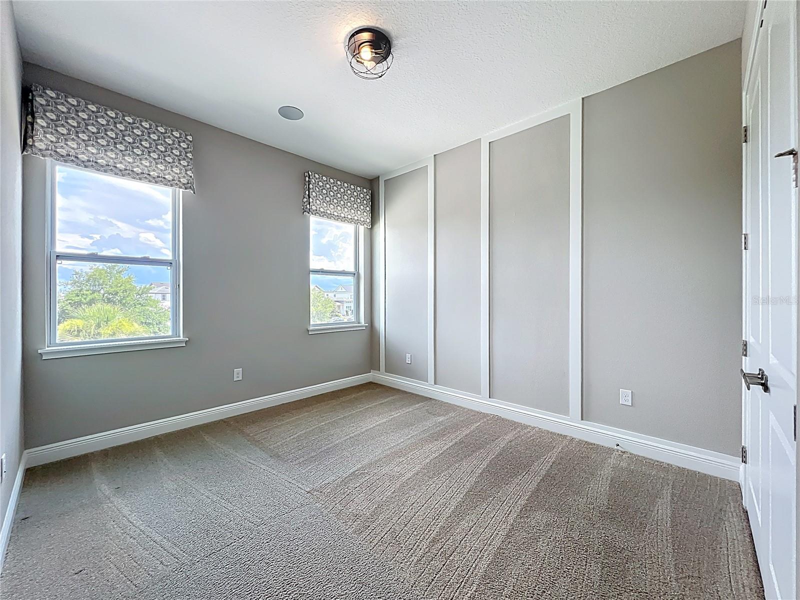 Image 21 of 100 For 13450 Gabor Avenue