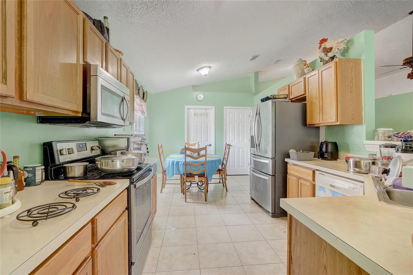 Image 9 of 29 For 210 Fairfield Drive