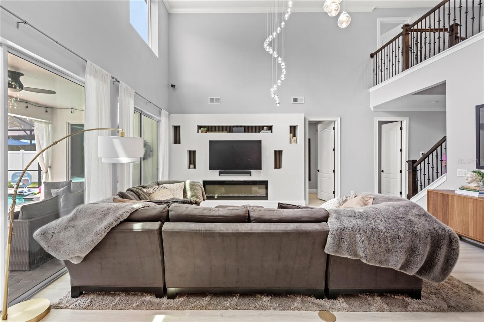 Image 11 of 61 For 10403 Provence Drive