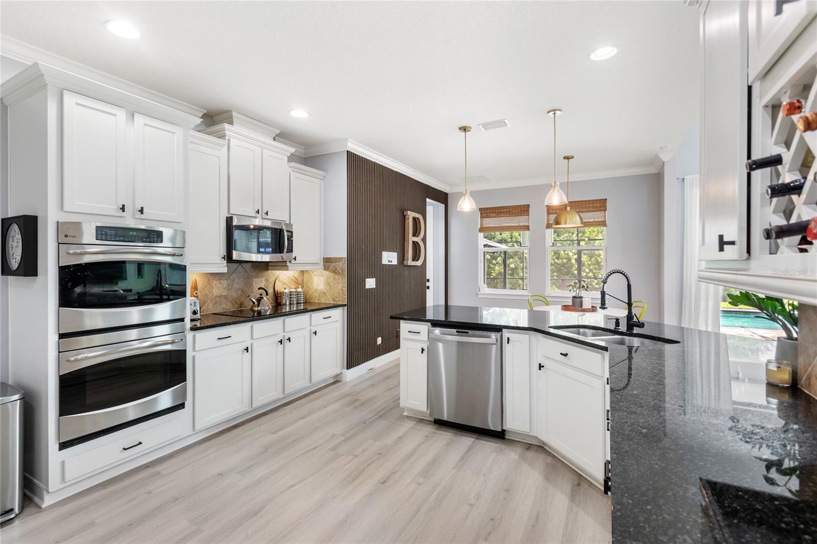 Image 19 of 61 For 10403 Provence Drive