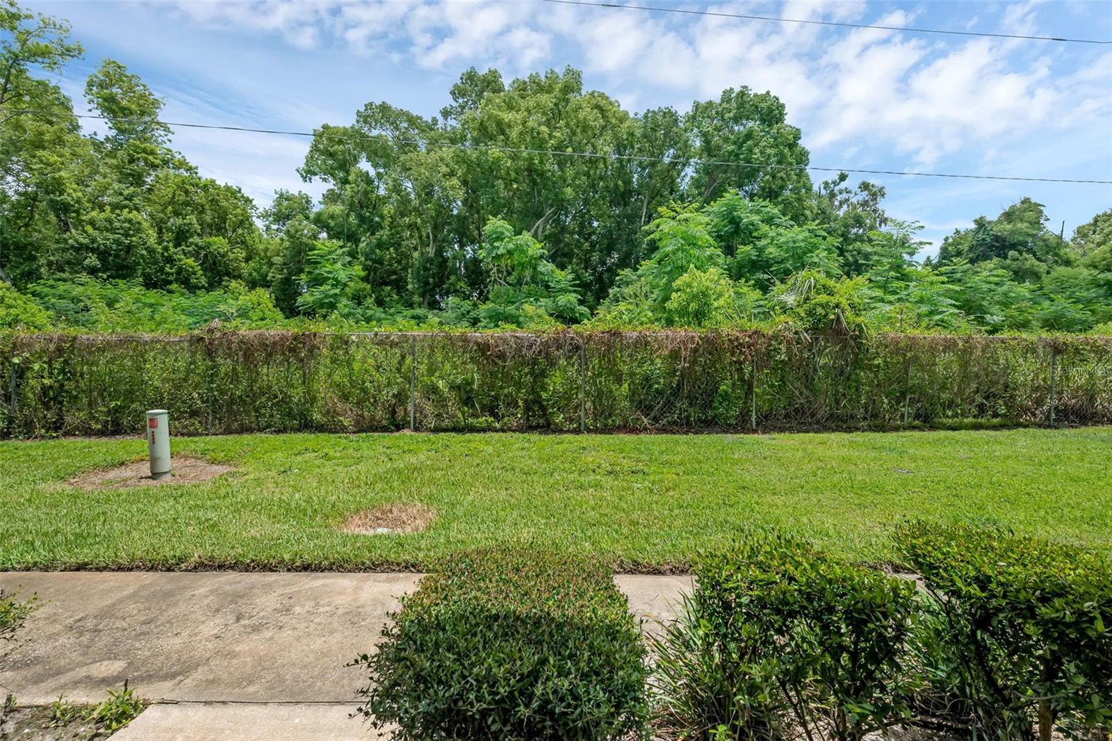 Image 25 of 42 For 1618 Gulfview Drive 417