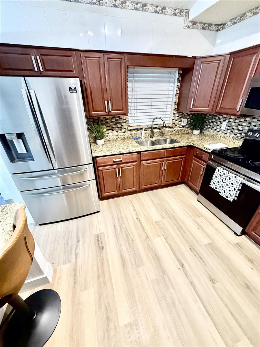 Image 7 of 26 For 8031 Killian Drive