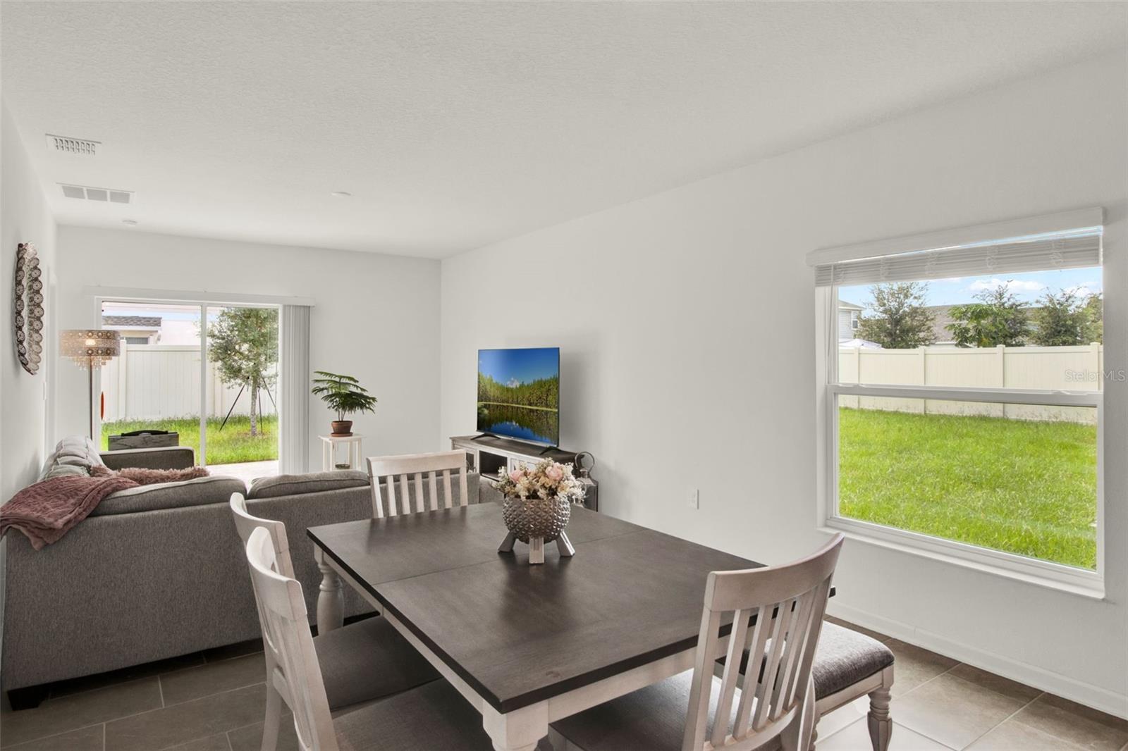 Image 8 of 20 For 439 Cool Summer Lane