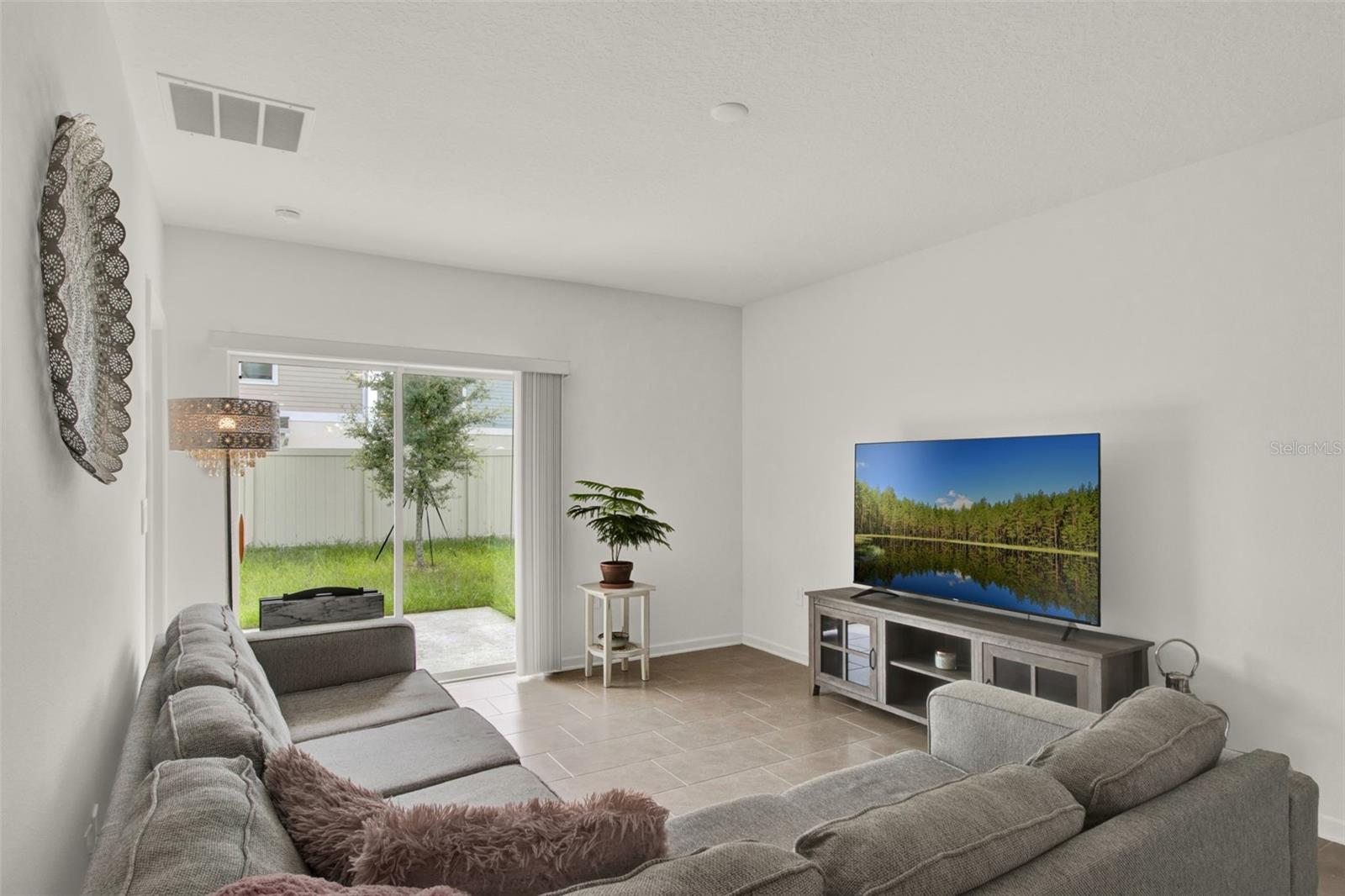 Image 9 of 20 For 439 Cool Summer Lane