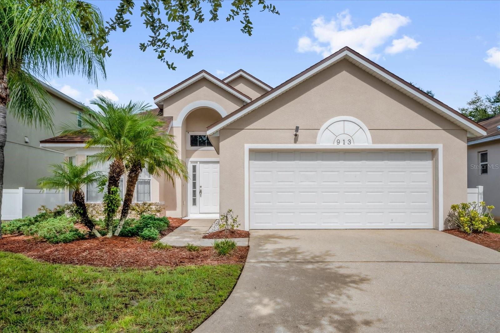 Details for 913 Emerald Green Court, KISSIMMEE, FL 34746