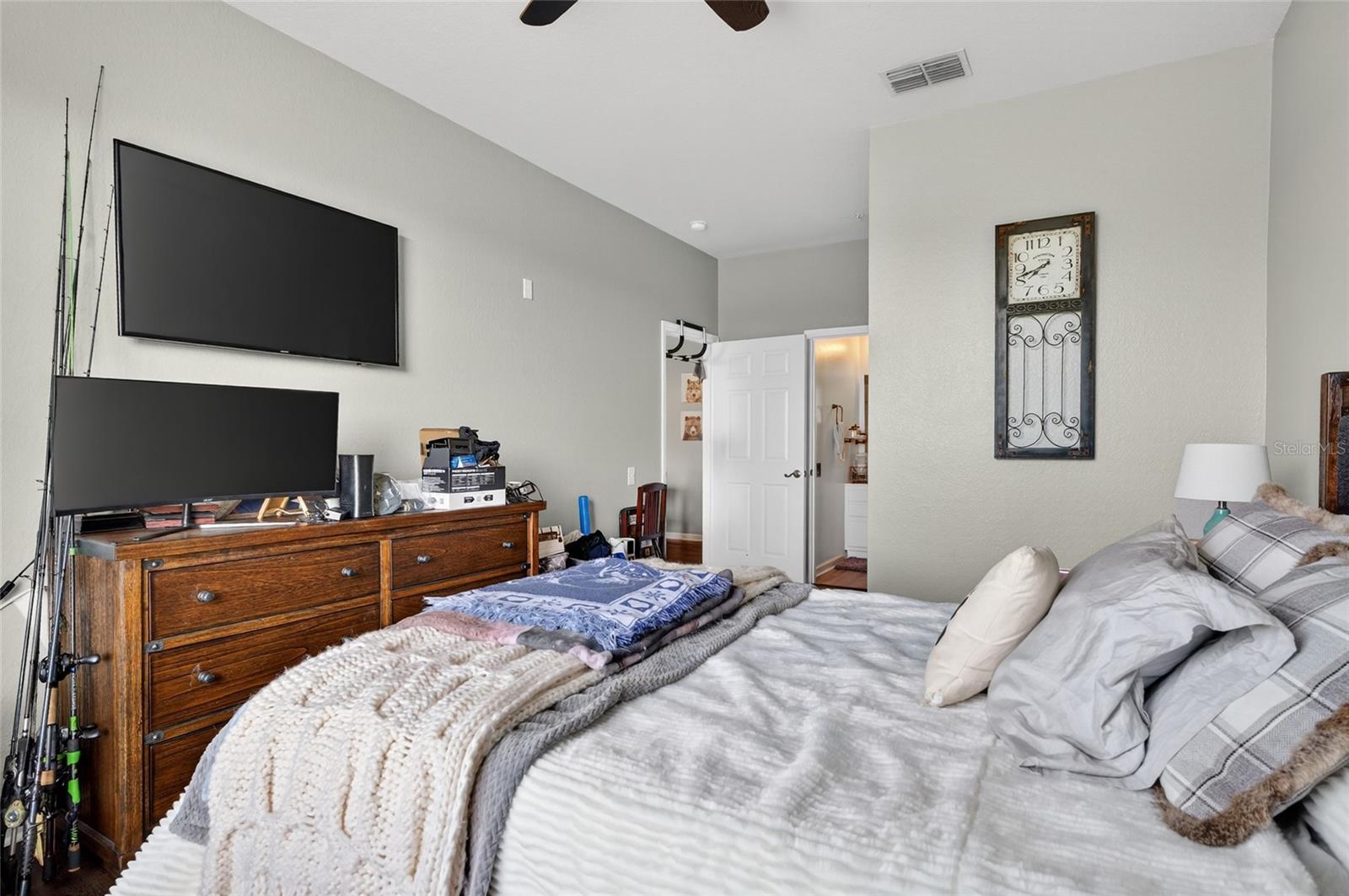 Image 13 of 24 For 586 Brantley Terrace Way 309