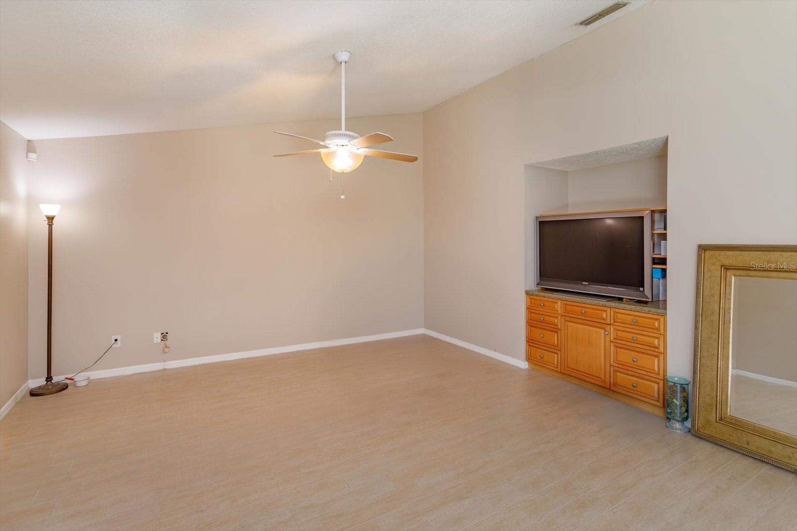 Image 8 of 22 For 7920 Marbella Court