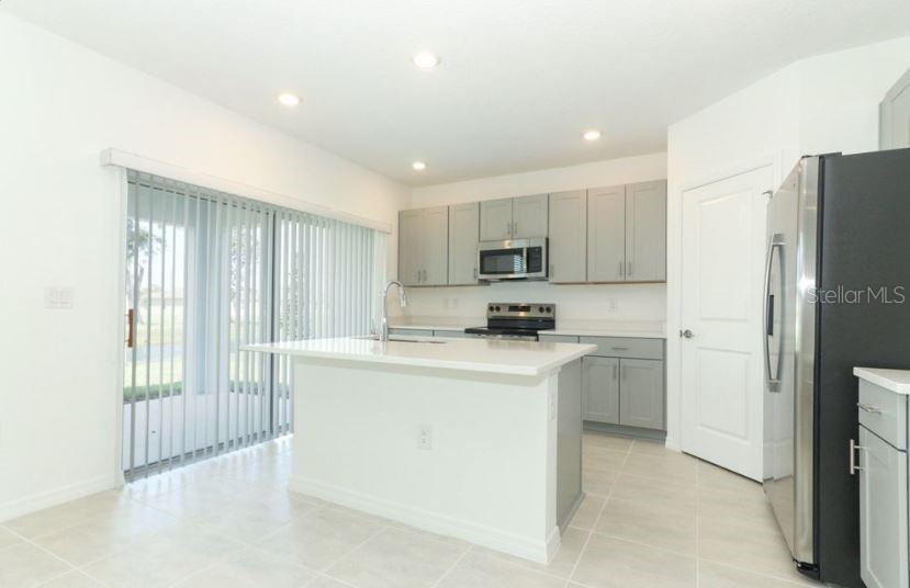 Image 4 of 19 For 4749 Yellow Elder Way