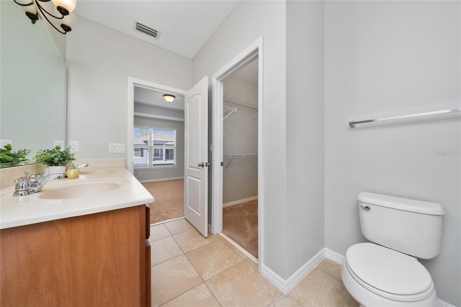Image 22 of 34 For 6548 Goldenrod Road 73a
