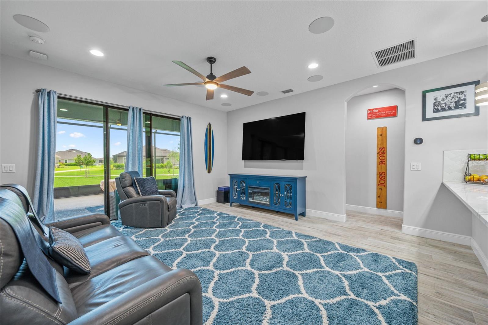 Image 8 of 29 For 8038 Dobre Way