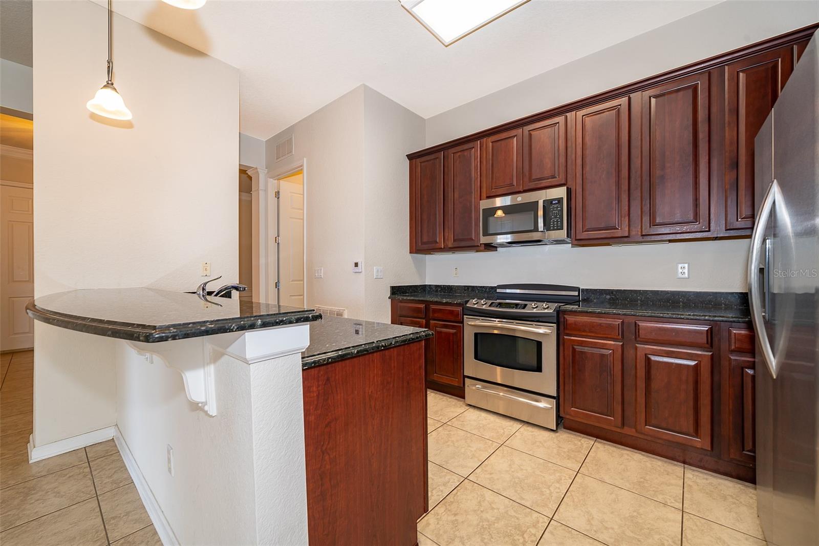 Image 17 of 32 For 3356 Robert Trent Jones Drive 40306