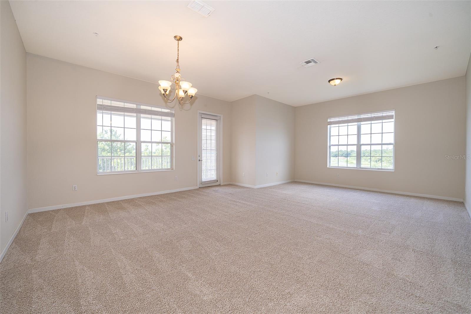 Image 22 of 32 For 3356 Robert Trent Jones Drive 40306