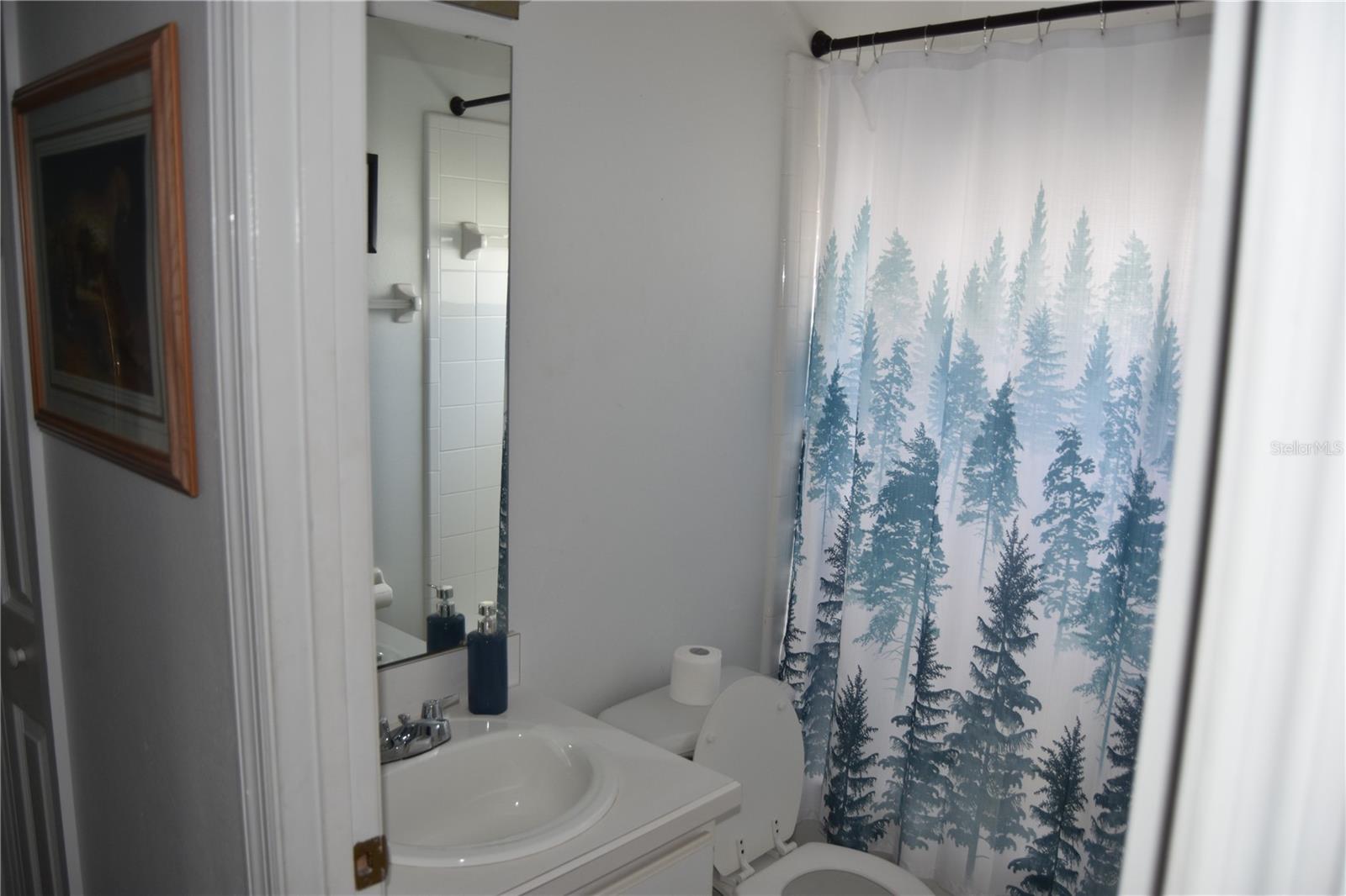 Image 21 of 25 For 141 Seneca Point Trail