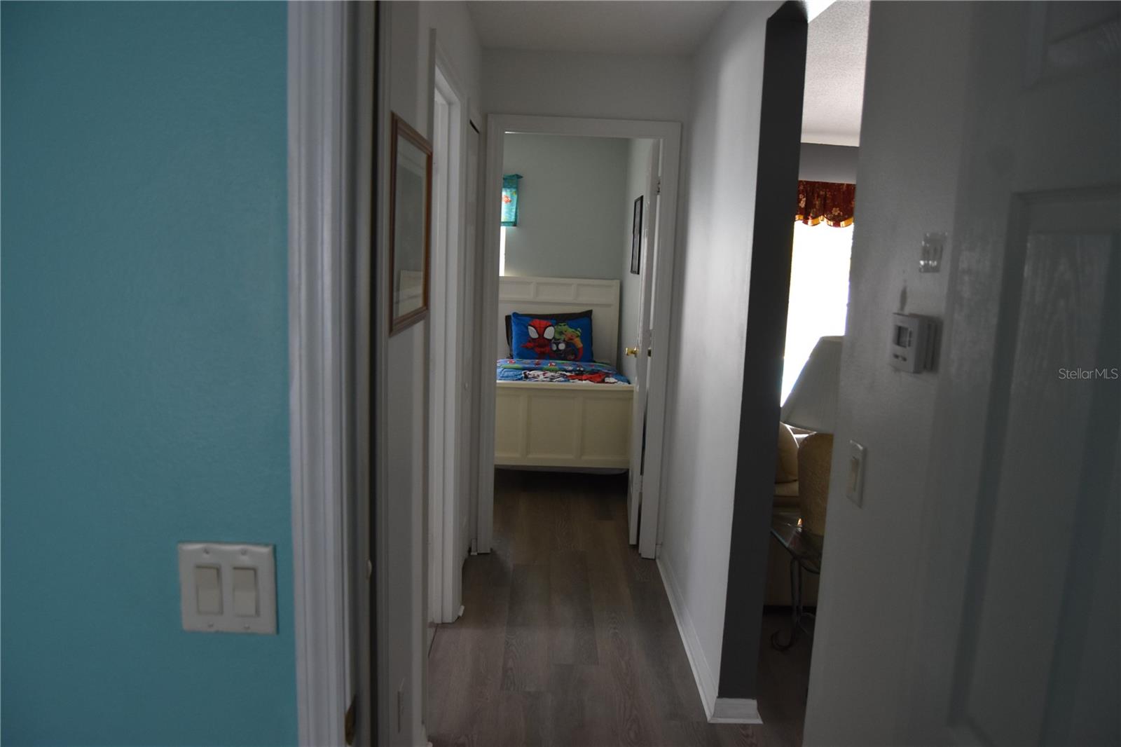 Image 23 of 25 For 141 Seneca Point Trail