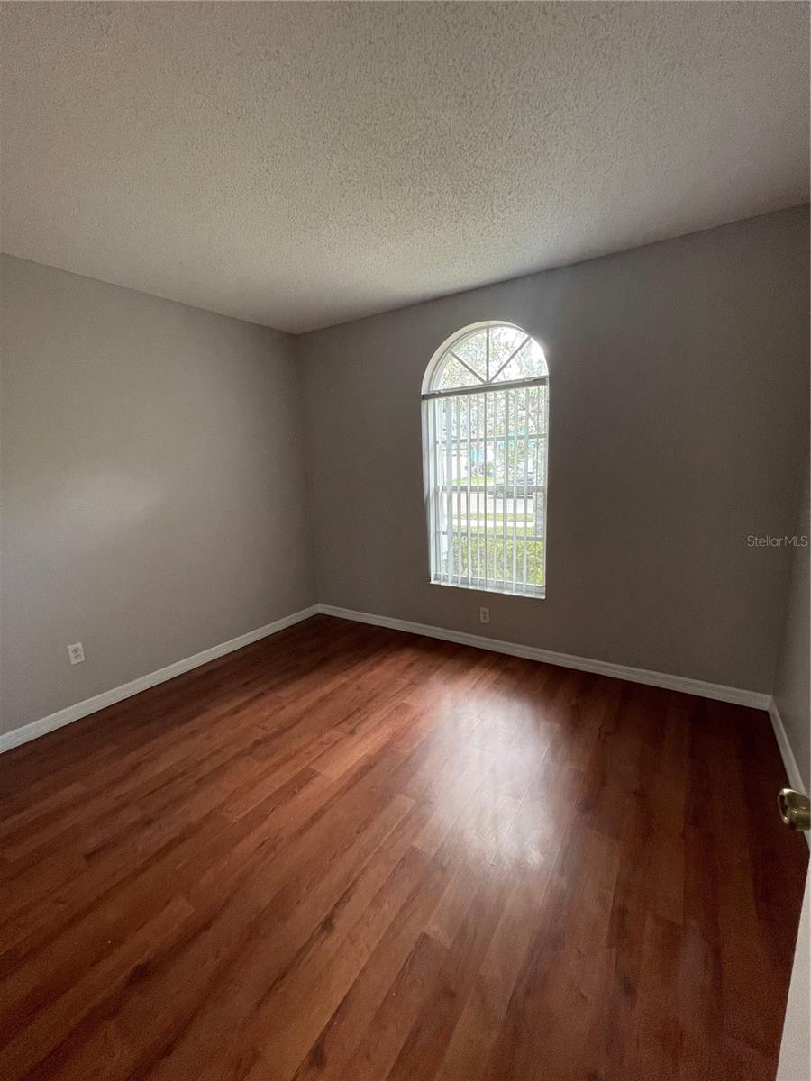 Image 7 of 10 For 11185 Cypress Leaf Drive