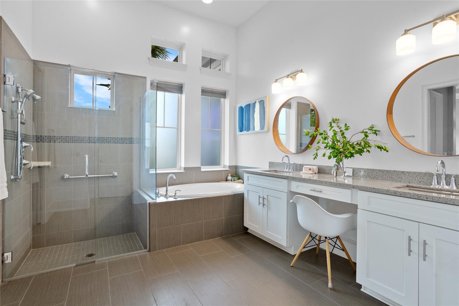 Image 13 of 81 For 8360 Mistral Drive