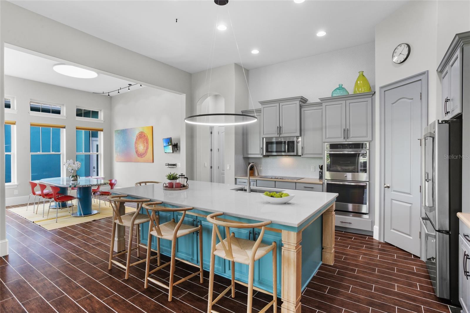Image 18 of 81 For 8360 Mistral Drive