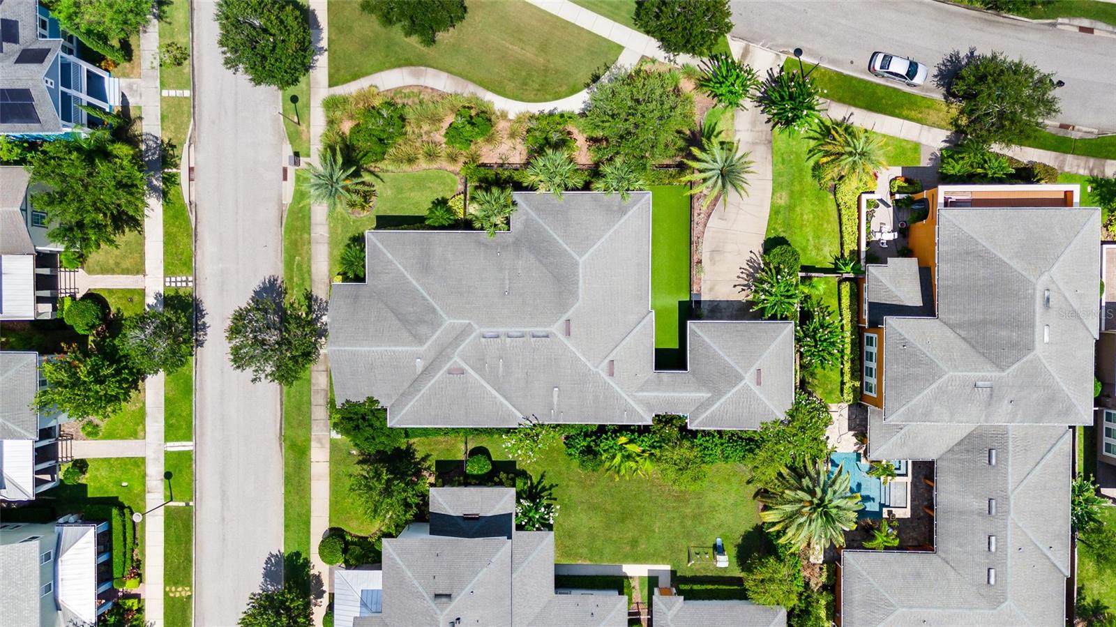 Image 5 of 81 For 8360 Mistral Drive