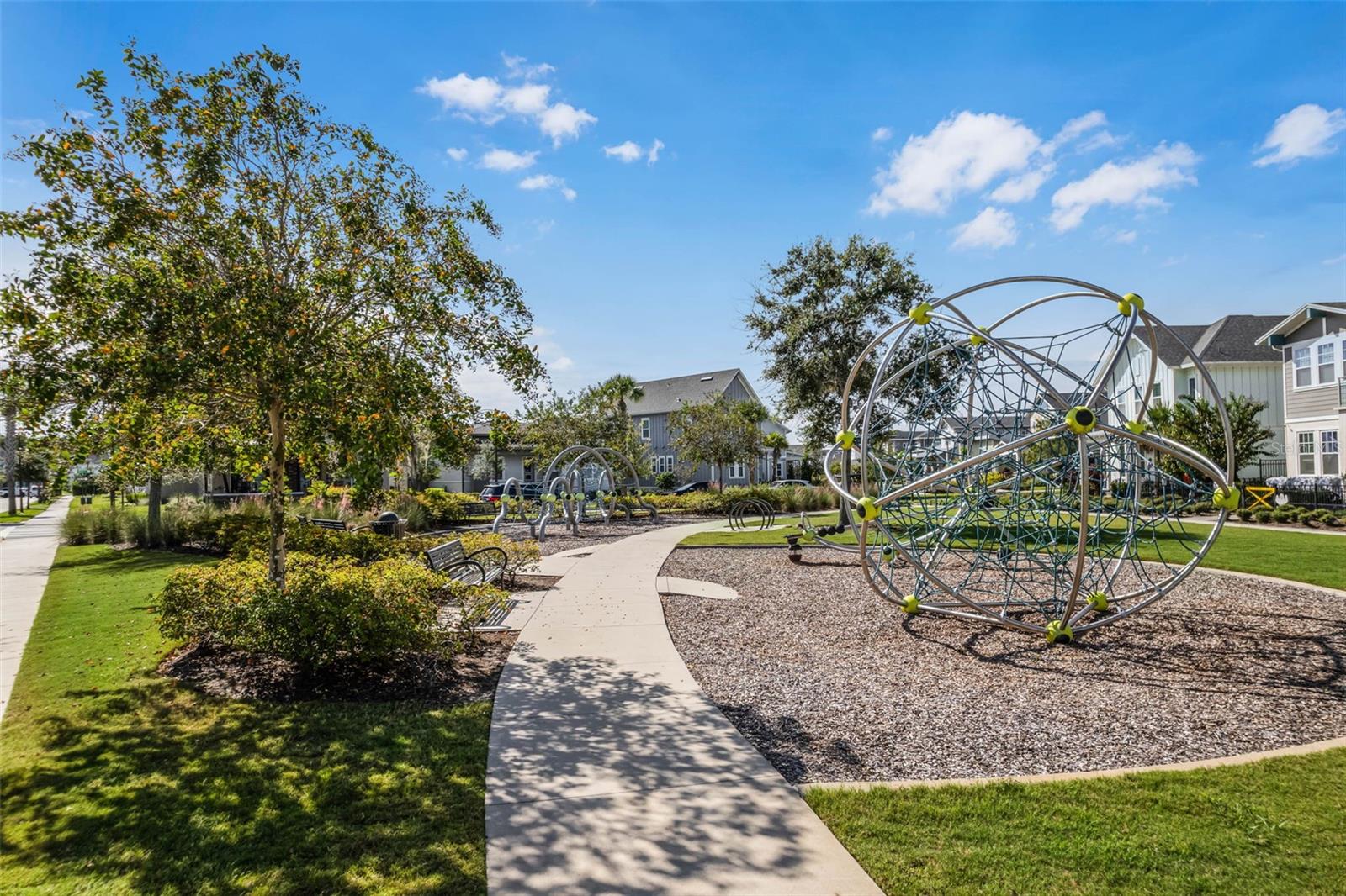 Image 76 of 81 For 8360 Mistral Drive
